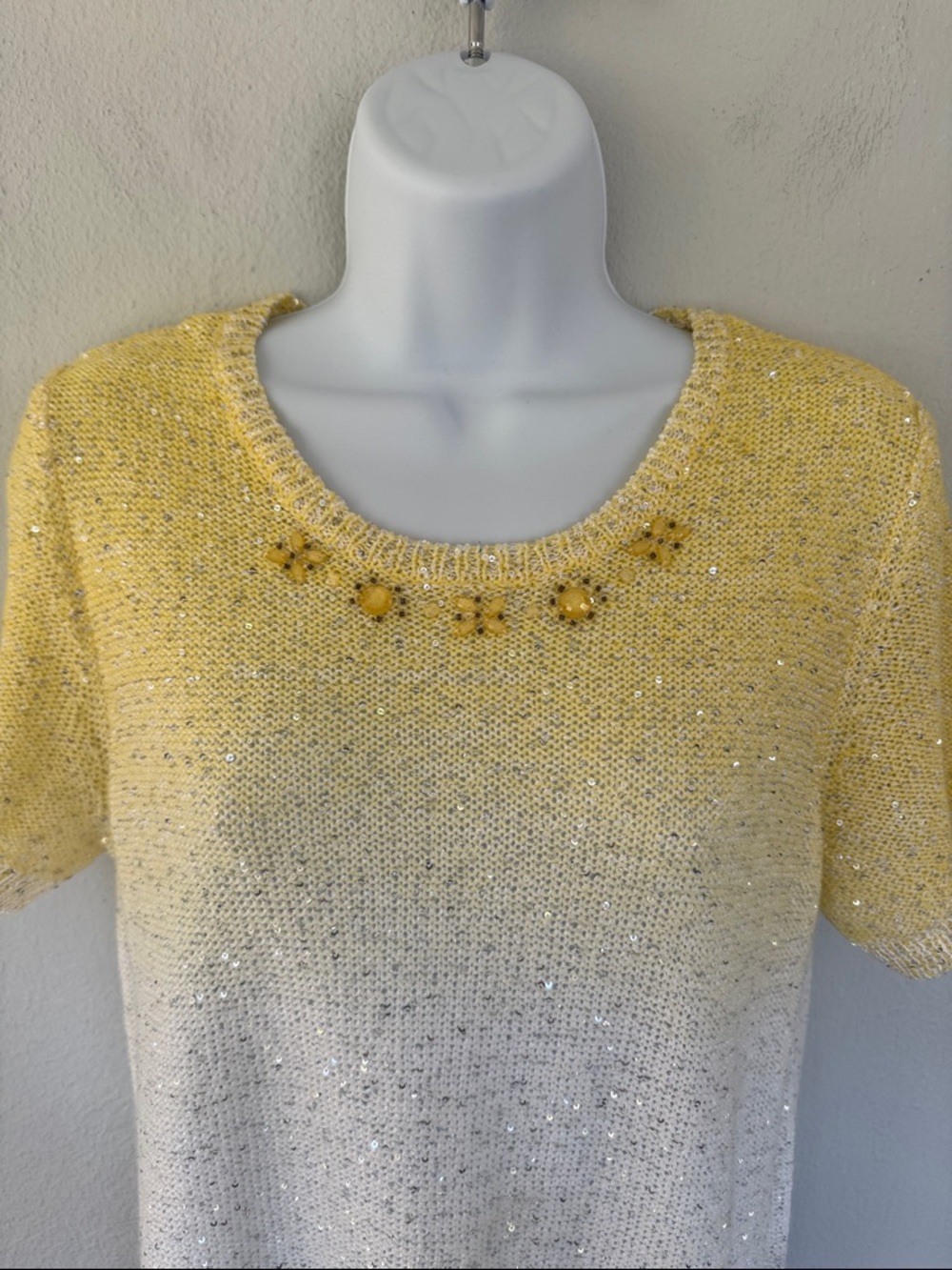 Alfred Dunner Petite yellow gray ombré glitter sequin short sleeve sweater PM - Picture 3 of 8